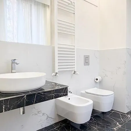 Lägenhet Black Lux 2br In Close To Navigli *