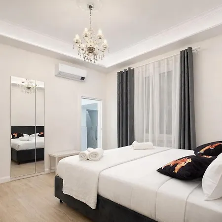 Black Lux 2br In Close To Navigli *